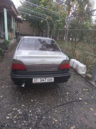 Daewoo: Daewoo Nexia: 1996 г., 1.5 л, Механика, Бензин, Седан