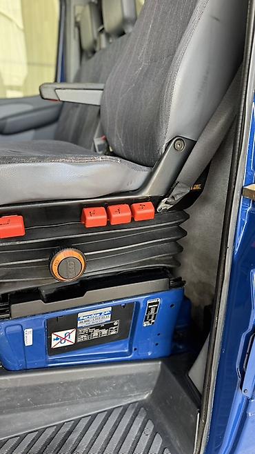 Эвакуаторы: Эвакуатор, Mercedes-Benz, 2001 г., Прямая — 51