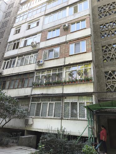 11 мкр квартира: 3 комнаты, 62 м², 105 серия, 6 этаж, Косметический ремонт