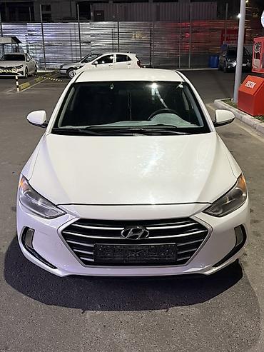 hyundai staria 2019: Hyundai Elantra: 2018 г., 2 л, Автомат, Газ, Седан — 1