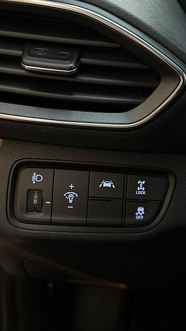 хундай сантафе: Hyundai Santa Fe: 2019 г., 2 л, Автомат, Дизель, Кроссовер — 7