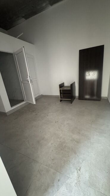 Другая коммерческая недвижимость: Коммерческое здание у дороги - Отдельно стоящее 3‑этажное здание с — 12