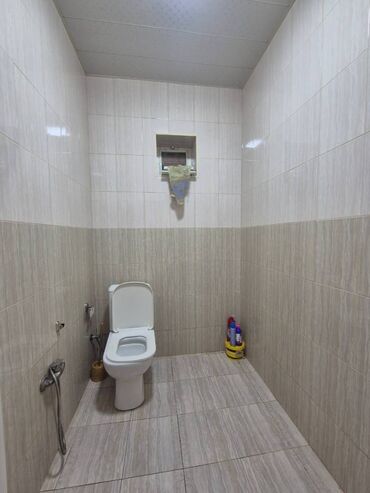 Həyət evləri və villaların satışı: Savalan 4 otaqlı, 120 kv. m, Yeni təmirli -da lalafo.az — 19 Həyət evləri və villaların satışı: Savalan 4 otaqlı, 120 kv. m, Yeni təmirli — 19