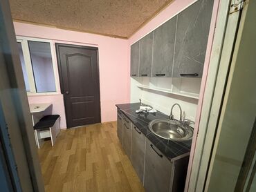 рабочий городок сдаю квартиру: 1 бөлмө, Менчик ээси, Чогуу жашоосу жок, Жарым -жартылай эмереги бар