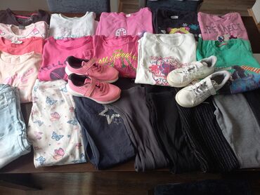 have nike day majica: Bundle: Jeans, Leggings, T-shirts, For girls, age: 7-8 years