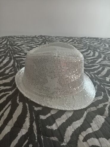 šeširi za plažu: Bоја - Bela