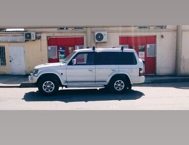mitsubishi pajero dizel satilir: Mitsubishi Pajero: 2.8 l. | 1995 il | 30000 km. | Ofrouder/SUV