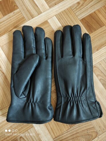 женские перчатки: Кожаные перчатки, размер 12, состояние идеально