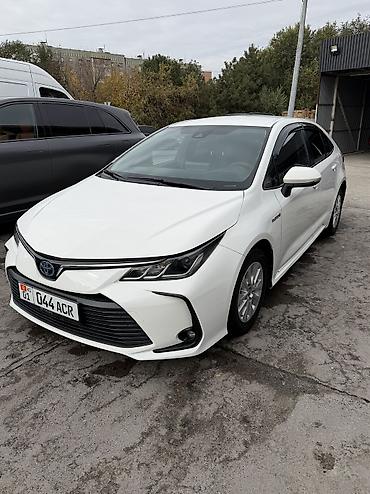 toyata levin: Toyota Corolla: 2020 г., 1.8 л, Вариатор, Гибрид, Седан — 3