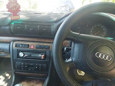 Audi: Audi A4: 1999 г., 1.8 л, Механика, Бензин, Седан — 4