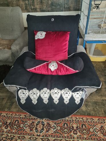 шторы продаю: Продаю дивандек комплект на кресло на маленький диван на большой диван