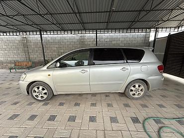 Toyota: Toyota Ipsum: 2002 г., 2.4 л, Автомат, Бензин, Вэн/Минивэн — 3