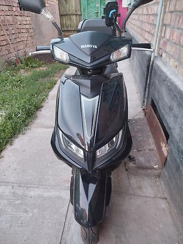 kaiyi e5: Скутер WANGYA, черный - Тип: бензиновый скутер с вариатором (CVT) - — 2