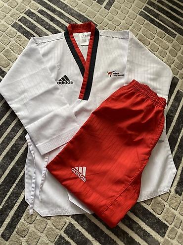 Форма для тхэквондо пхумсе Adidas (WT) размер: на рост 160см -