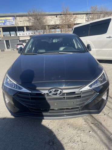 Hyundai: Hyundai Avante: 2019 г., 1.6 л, Автомат, Бензин, Седан