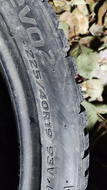 шину: Шины 225 / 40 / R 19, Зима, Б/у, 1 шт, Легковые, Корея, Hankook — 4