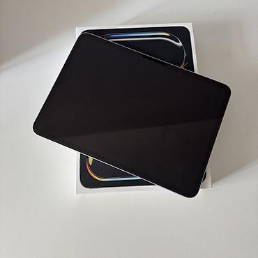 Планшеты: Планшет, Apple, память 1 ТБ, 10" - 11", Wi-Fi, Б/у, Классический цвет - Серебристый — 2