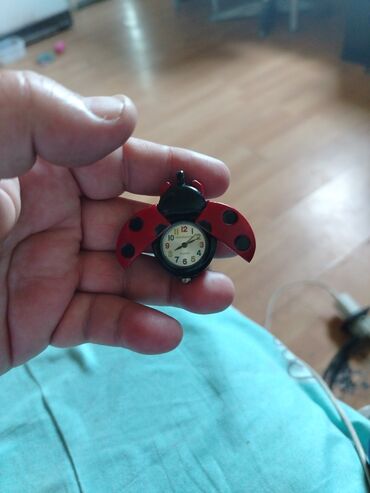 Alcatel: Alcatel pametni telefon (model 6025D) Glavne karakteristike: - Ekran — 11