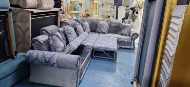 Угловые диваны: Угловой диван, C подушками, Трехместный — 9