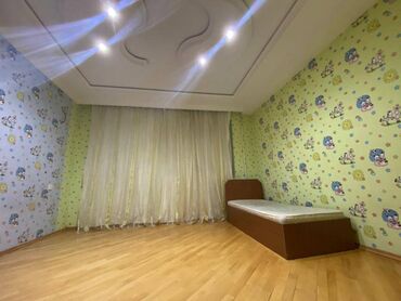 Uzunmüddətli kirayə mənzillər: Mənzil kirayə verilir. İnqilab, 3 otaq 138 kv 17.3 mərtəbə — 9