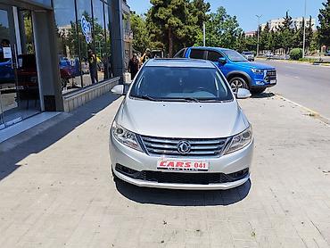 Dongfeng: Dongfeng S30: 1.6 l | 2016 il 400000 km Sedan — 2