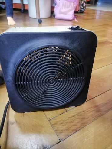 Kaloriferi: Grejalica ISKRA 2000w duvaljka ispravna. Ima i samo ventilator — 2