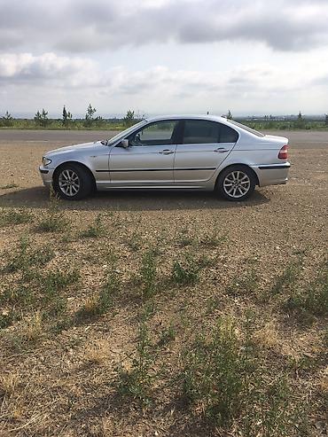 1989 bmw: BMW 3 series: 2.2 l | 2003 il Sedan — 3