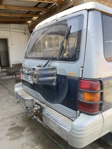 продаю митсубиси монтеро бишкеке: Mitsubishi Pajero: 1994 г., 3 л, Бензин, Жол тандабас