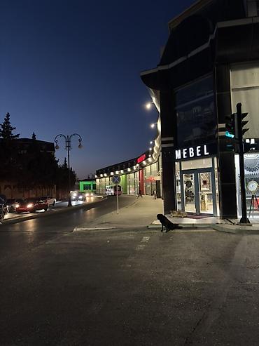 iceri seher: 3 otaqlı, 78 kv. m, Orta təmir — 2