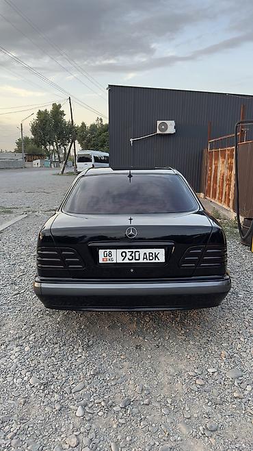 mercedes 201: Mercedes-Benz E-Class: 2000 г., 2 л, Механика, Бензин, Седан — 7
