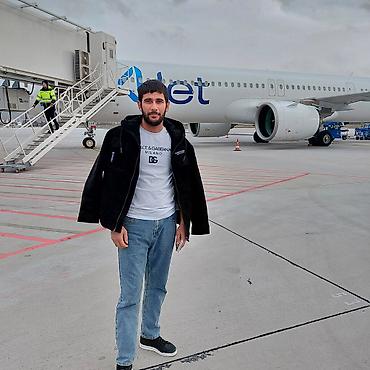el bilendiri: Qanadlı Jet aviaşirkəti ilə uçuş xidməti Məhsul/xidmət təsviri: - — 1