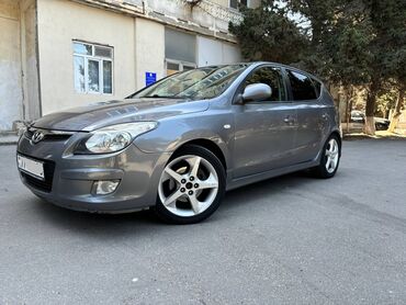 Hyundai: Hyundai i30: 1.4 l | 2011 il Hetçbek — 2