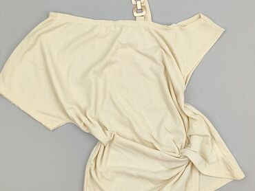 Women`s top, size S