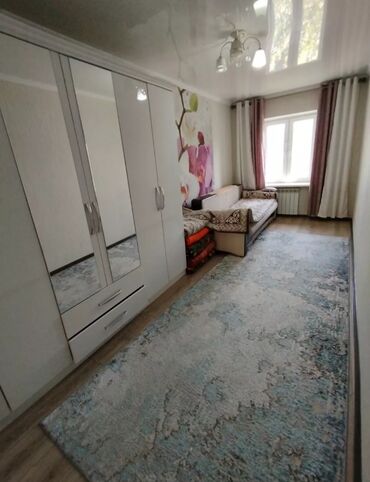 Офисы: 2 комнаты, 42 м², Хрущевка, 4 этаж, Евроремонт