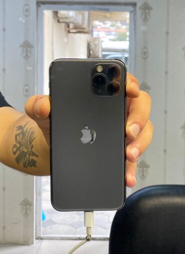 iphone dubai qiymetleri: IPhone 11 Pro, 64 GB, Space Gray