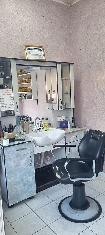 Salon mebeli satilir Guzgu + kreslo daxil Qiymət 200 azn Ünvan
