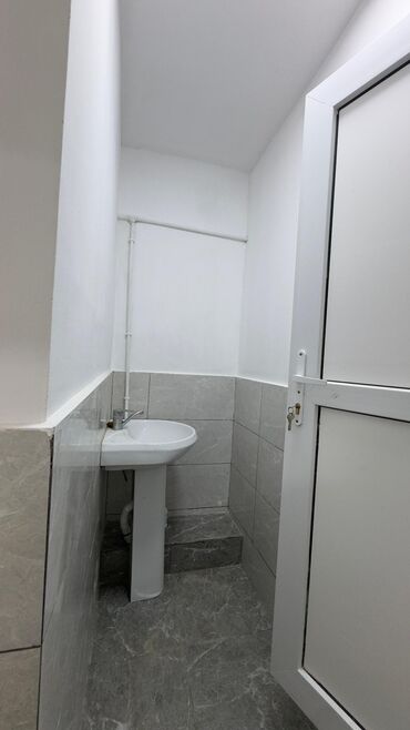 Цеха, заводы, фабрики: Продаю Цех, Действующий, 243 м² at lalafo.kg — 16 Цеха, заводы, фабрики: Продаю Цех, Действующий, 243 м² — 16