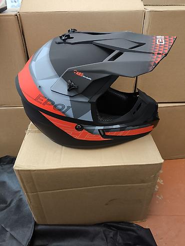 Шлемы: Мотошлем кроссовый (интеграл с визором-пиком) - Тип: полноразмерный — 15