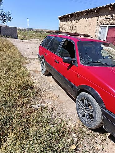 8: Volkswagen Passat: 1989 г., 1.8 л, Механика, Бензин, Универсал — 2
