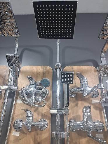 duru yağ: Tusu isdayaq - Duş panelləri: Yuxarı yağış duş başlıqları (kvadrat) — 1