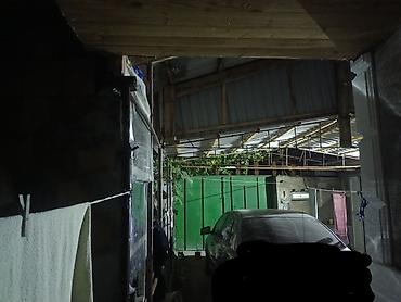 Həyət evləri və villaların satışı: Satılır: həyət evi Salam Maştağa qaya ustu yoldan 500 metrit iceride 4 — 5