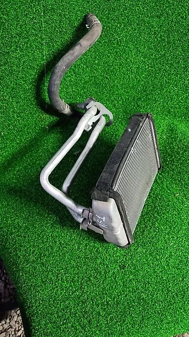 для ист: Радиатор отопителя (печки) в сборе с патрубками
honda step RF 1 — 1