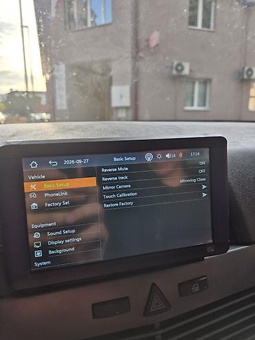 kasetofoni: Multimedijalni ekran za automobil sa bežičnim CarPlay/Android Auto - — 2