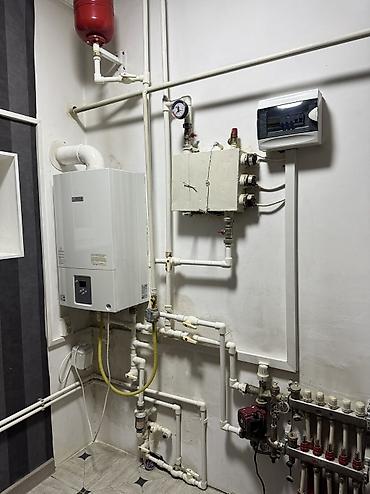 Продажа коттеджей и домов: 6 комнат, 240 м², 5 соток, Бишкек, Ак-Ордо 1 ж/м Агентство недвижимости — 17