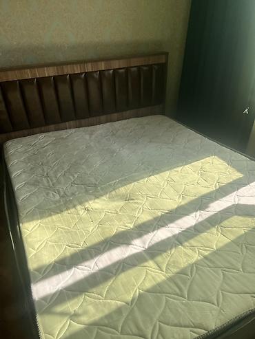 İşlənmiş, İkinəfərlik çarpayı, Bazalı, Matras ilə, Siyirməsiz lalafo.az -da İşlənmiş, İkinəfərlik çarpayı, Bazalı, Matras ilə, Siyirməsiz