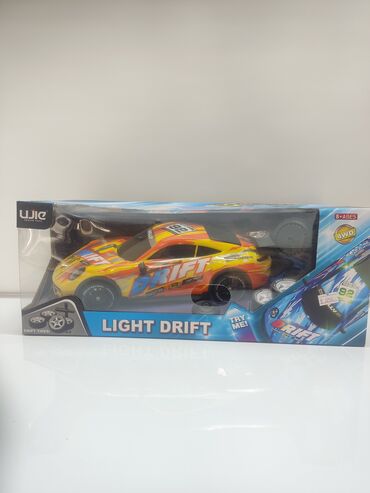 Другие строительные блоки: Радиоуправляемая дрифт‑машина Light Drift (4WD) - Масштабная модель