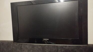 televizor 82: İşlənmiş Televizor Samsung LCD 32" HD (1366x768), Ünvandan götürmə