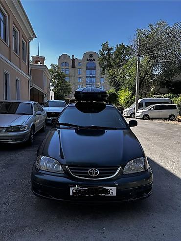 айландер: Toyota Avensis: 2001 г., 1.8 л, Механика, Газ, Седан — 6