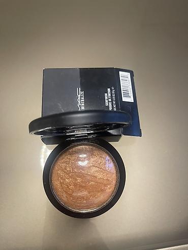 Bronzerlər: M·A·C Mineralize Skinfinish – Gold Deposit - Növ — 1