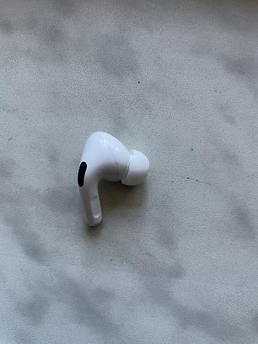 islenmis iphone 11 pro: Apple AirPods pro ( sağ qulaq və qutusu) Ümumilikdə batareyka — 3